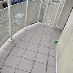 Firma sprzątająca Łukasz Ławrowski - Czyszczenie Okien Wieliczka