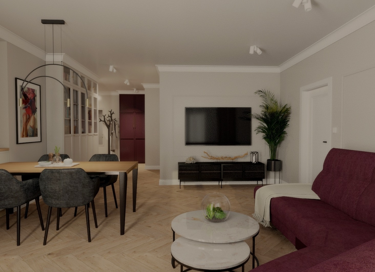 Nowoczesny salon z burgundową sofą, drewnianym stołem i telewizorem na ścianie. Jasne drewniane podłogi i minimalistyczne oświetlenie.