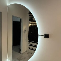 lustro podświetlane