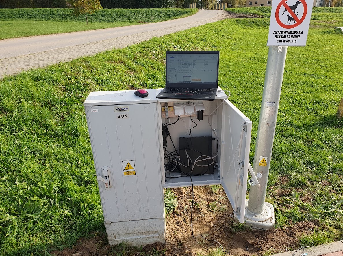 Realizacja placu rekreacyjnego z zdalnym podglądem bez stacjonarnego internetu.