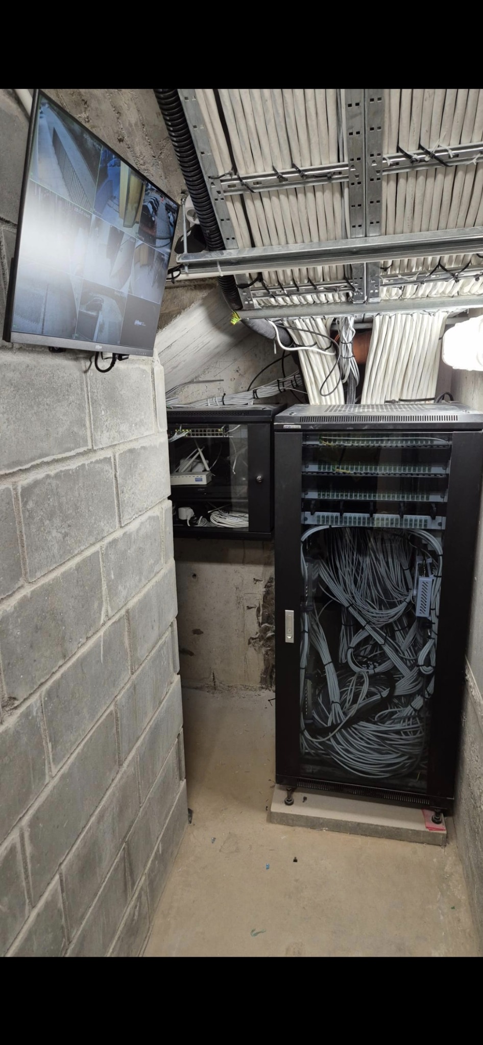 Monitoring, domofony i instalacje antenowe dla bloku w Brzesko