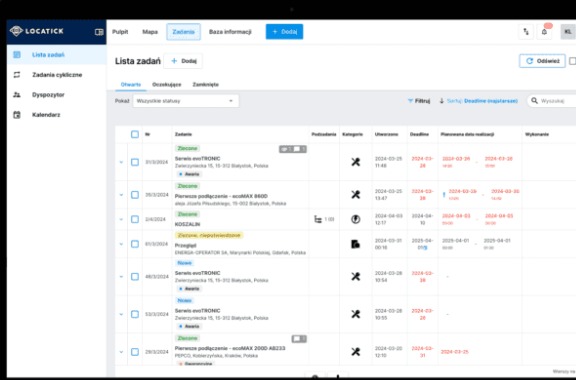 Interfejs systemu Locatick na tablecie: lista zadań z datami, kategoriami i statusami. Widoczne opcje filtrowania i wyszukiwania zadań.