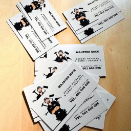 Michał Idzikowski - Wizytówki „Majster Mike” z ilustracją majstra i narzędzi, oferujące drobne naprawy w domu i ogrodzie, z danymi kontaktowymi: Łódź, Pabianice i numer telefonu.