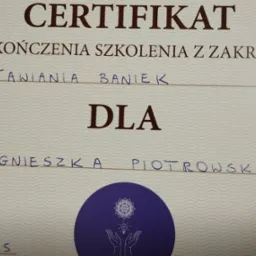 Po godzinach zajmuje się stawianiem baniek . Serdecznie zapraszam