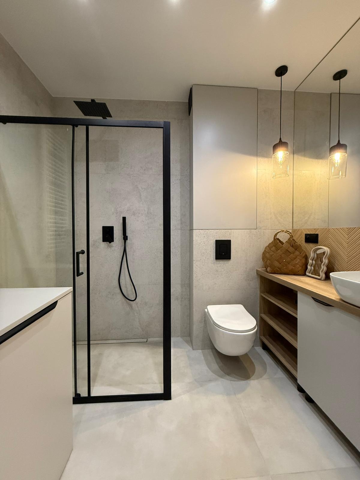 Zdjęcia z realizacji mieszkania w Katowicach na osiedlu ,, Złota Apratementy,,