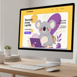 Alicja Biela - Monitor iMac prezentuje stronę internetową z ilustracją koali, promującą tworzenie stron i grafiki. Na biurku obok klawiatura, myszka, roślina i filiżanka.