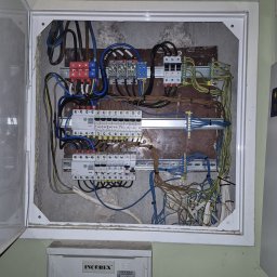 Dawid Bombała - Montaż oświetlenia Płońsk