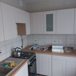 tapetowanie i montaż