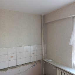 Anton Kanonchyk - Doskonałe Remonty Małych Łazienek Białystok