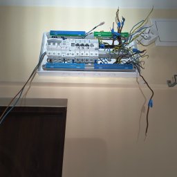 VolTS - Usługi Elektryczne Tomasz Sterniak - Pierwszorzędne Podłączenie Płyty Indukcyjnej Łódź