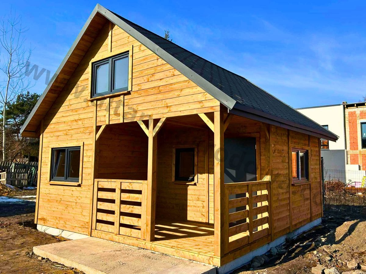 Drewniany domek letniskowy