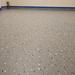 P-SOFT DANIEL PIOTROWSKI - Żywica epoksydowa na podadzce w naszym wykonaniu według zamysłu klienta