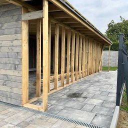 Garaż w konstrukcji szkieletowej