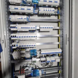 prefabrykacja rozdzielnic elektrycznych