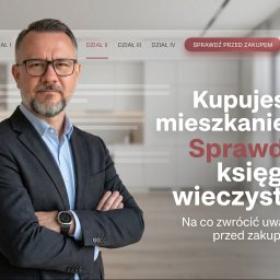 GN Nieruchomości Grzegorz Niedźwiedź - Mężczyzna w garniturze prezentuje infografikę 'Sprawdź księgę wieczystą' przed kupnem mieszkania. Poradnik dla kupujących nieruchomości.