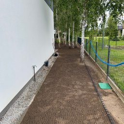 Krzysztof Garstka - Trawnik z siewu