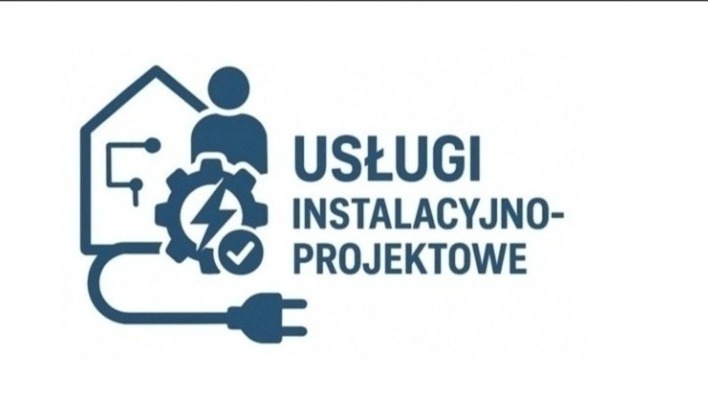 Graficzne logo firmy oferującej usługi instalacyjno-projektowe. Symbol domu z obwodem, osoba, zębatka z błyskawicą i wtyczka elektryczna na białym tle.