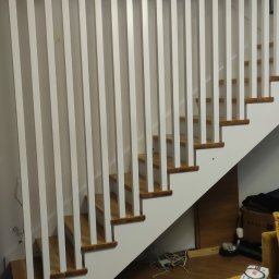 Piotr Tkacz Usługi Stolarskie - Schody Myślib&oacute;rz