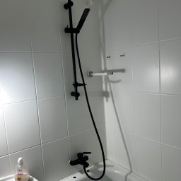 Marcin Zyga - Montaż armatury lazienkowej