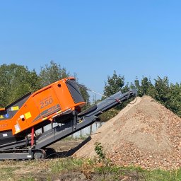 Rozbiórki budynków Dzięgielów 4