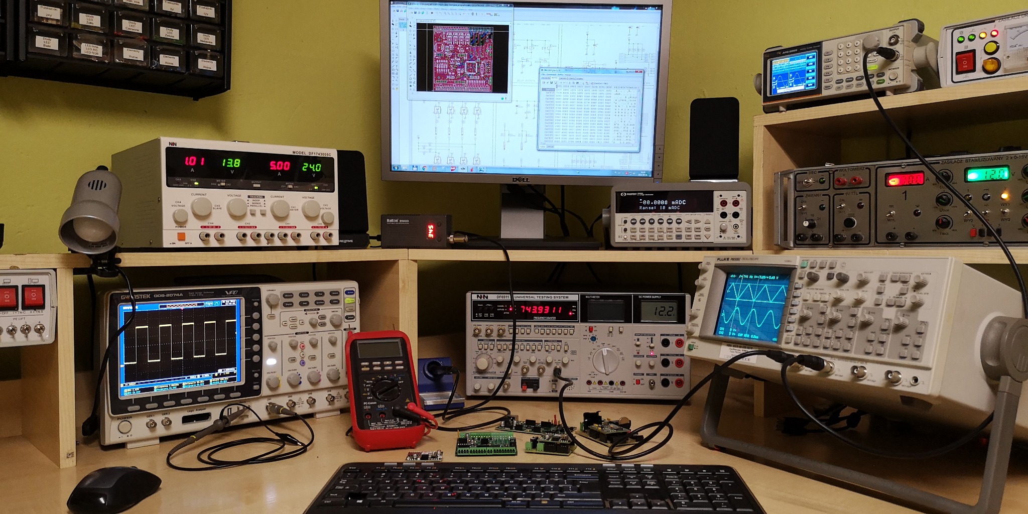 Projektowanie urządzeń elektronicznych - uruchamianie i testowanie prototypów