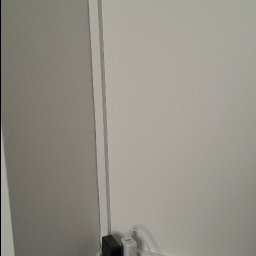 Konfiguracja oraz montaż smart plug do zdalnego uruchomienia robota sprzątającego