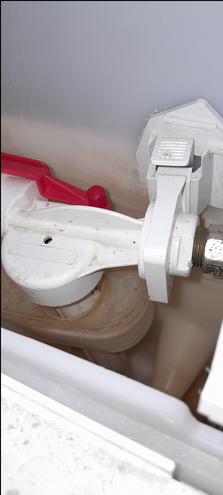 Naprawa spłuczki WC