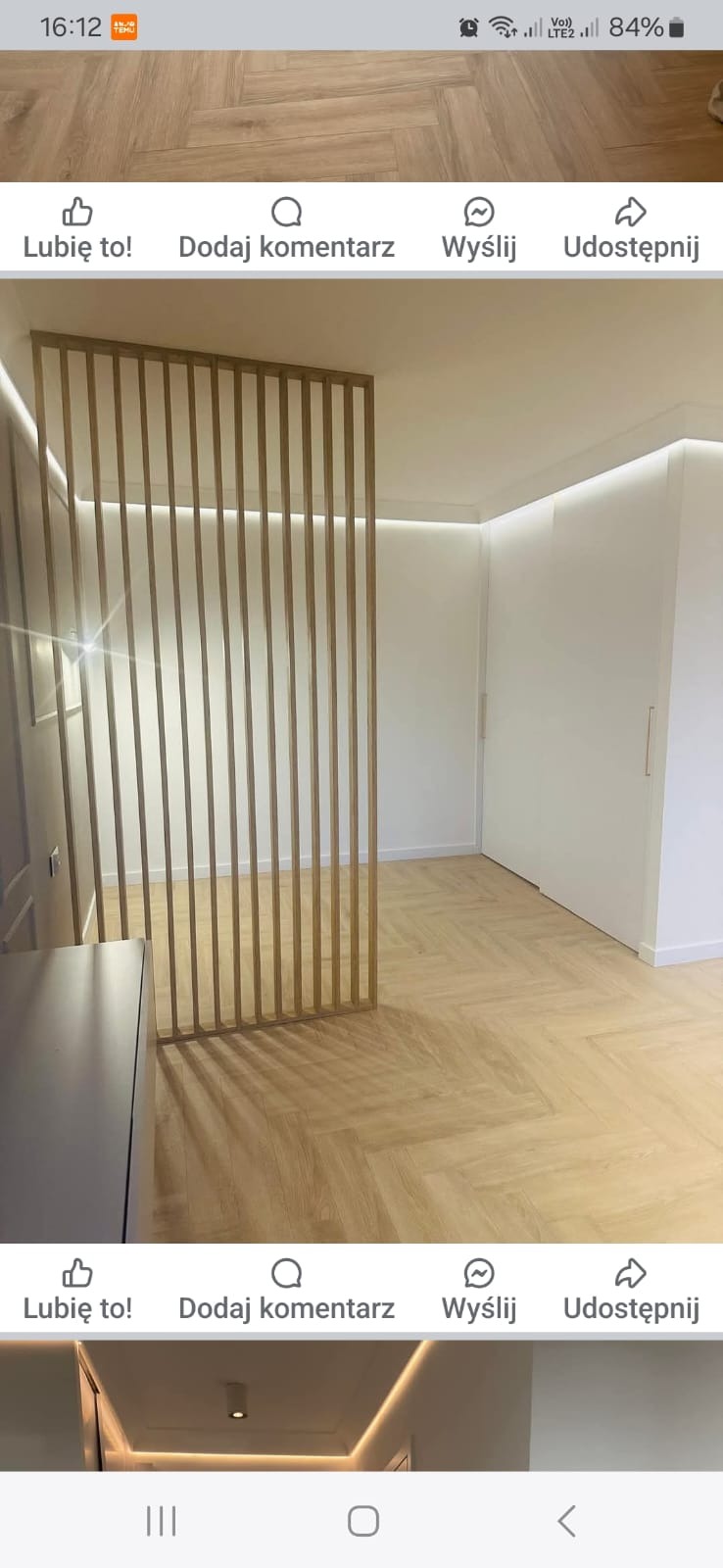 Jasne, odnowione wnętrze z parkietem w jodełkę, drewnianą ażurową ścianką działową i subtelnym oświetleniem LED. Minimalistyczny design, świeżo po remoncie.