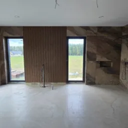 Sławutówko - gres 120x120, lamele