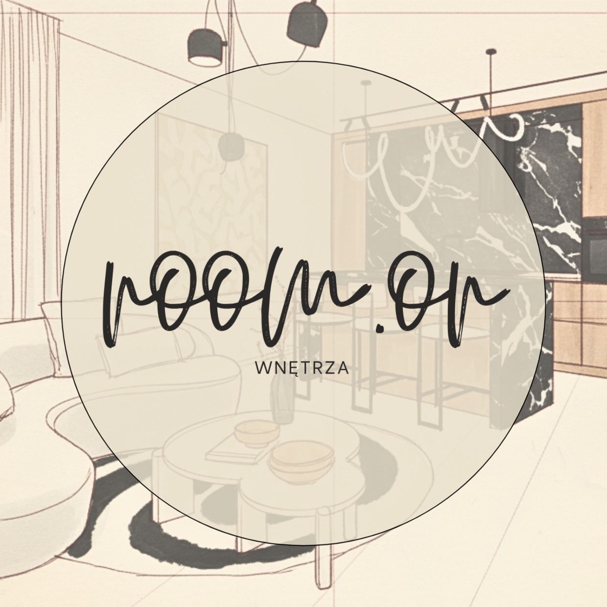 Szkic wnętrza z okrągłym logo 'room.or wnętrza'. Widoczny salon z sofą i stolikiem oraz kuchnia z marmurowym blatem. Całość w jasnej, stonowanej kolorystyce.