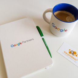 Jesteśmy wieloletnim certyfikowanym partnerem Google w zakresie reklamy internetowej. Jako jedna z 21 agencji, zostaliśmy zaproszeni do programu dla najbardziej perspektywicznych i najszybciej rozwijających się agencji – Google Partners Rising Stars