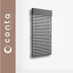 CONTA TECHNIKA - Szare żaluzje fasadowe Conta TYP4, z poziomymi lamelami, zamontowane na jasnej ścianie. Widoczny branding firmy. Minimalistyczny design.
