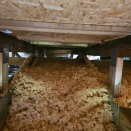 Izolacja skosów wełną drzewną Steico