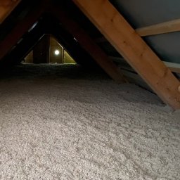 DEROWERK Piotr Białas - Ocieplenie dachu wiązarowego