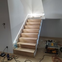 Układanie paneli Pruszków 2