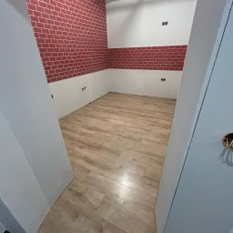 Układanie paneli Bytom 4