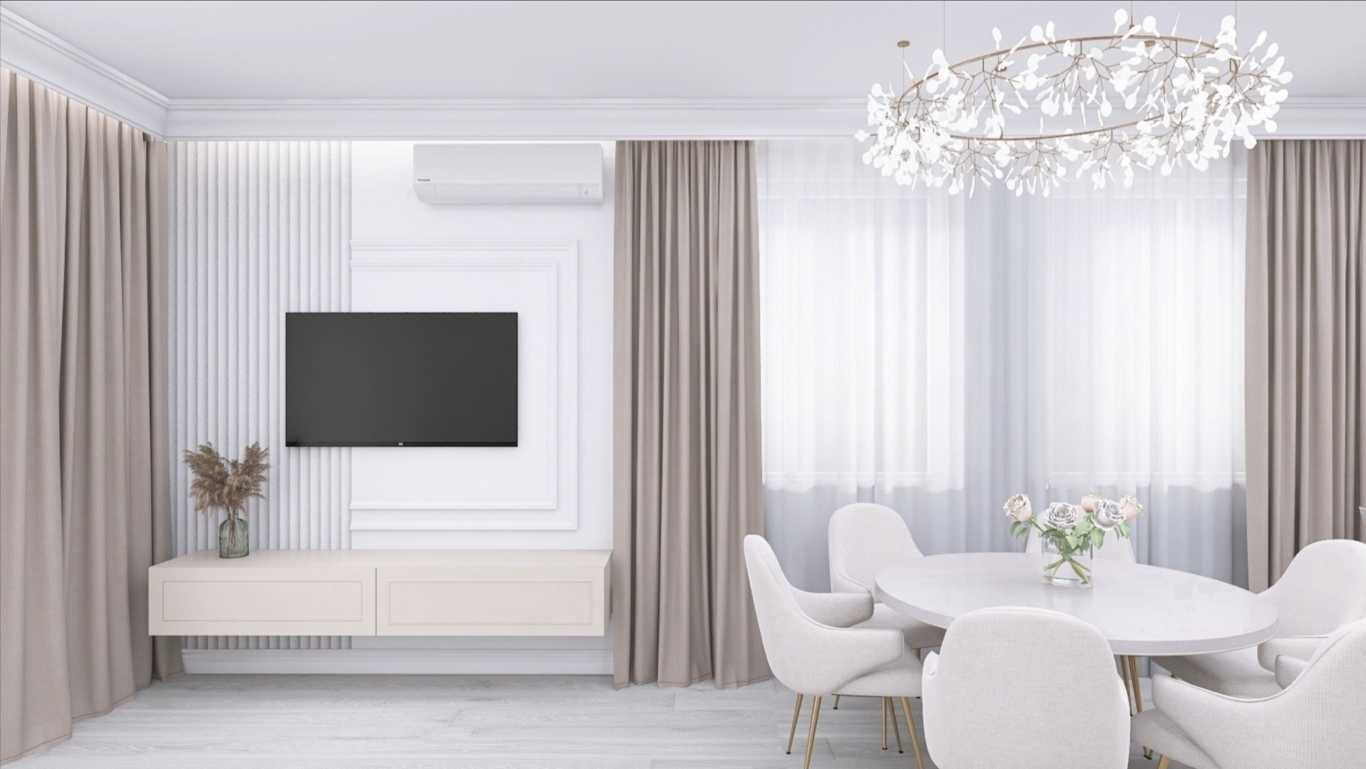 Elegancka jadalnia w bieli i beżu: okrągły stół, krzesła na złotych nóżkach, telewizor na ścianie z dekoracyjnymi panelami i subtelne zasłony.