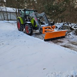 Odśnieżanie dróg i placów Ciemne 1