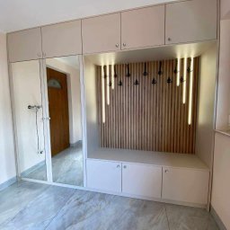 FIRMA USŁUGOWO-HANDLOWA 