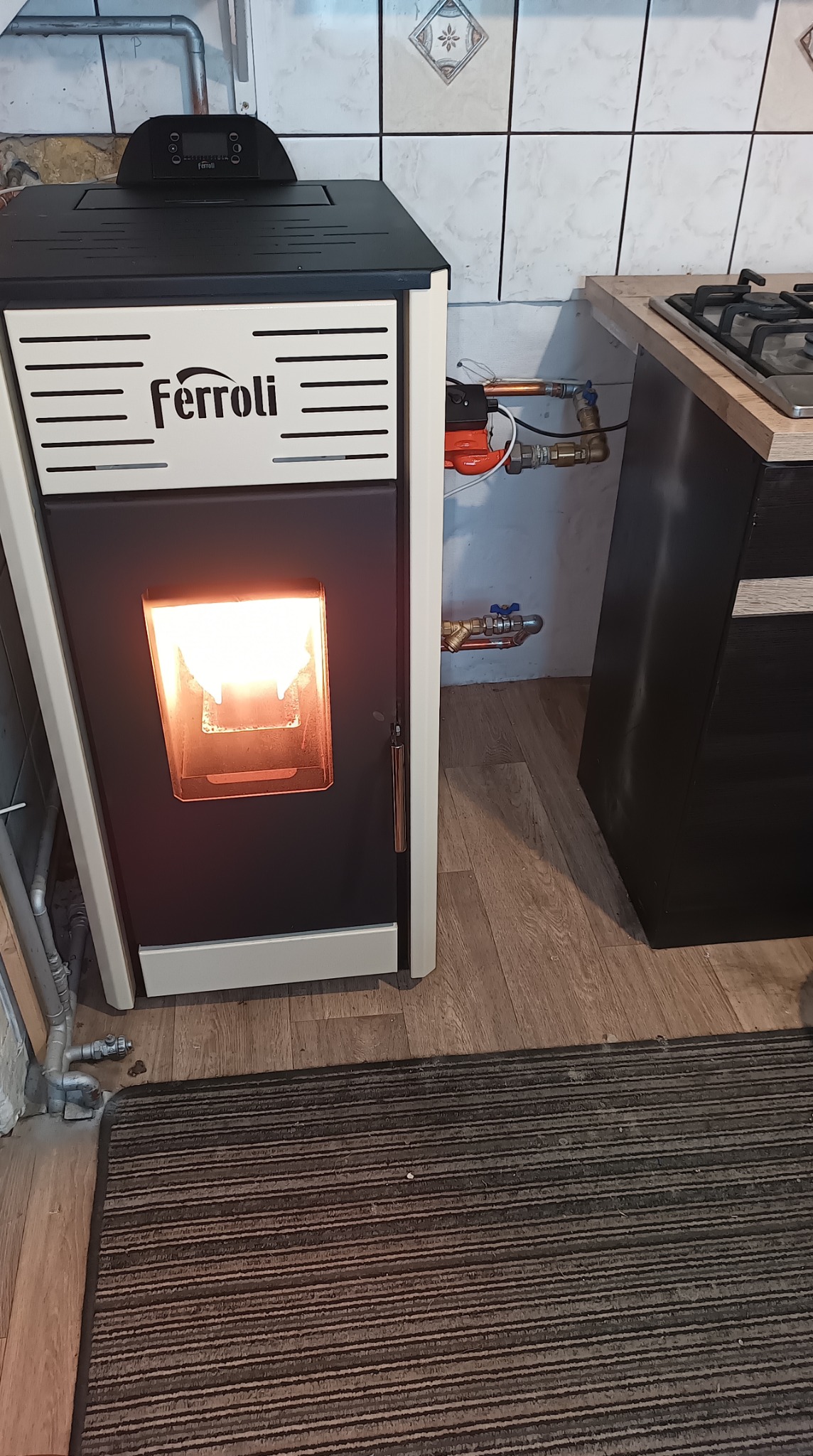 Termo kominek na pellet