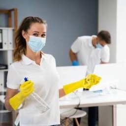 Firma sprzątająca poszukuje nowych ofert na sprzątanie biur i sklepów, zarówno stałe jak i doraźne.Szanujemy naszych klientów rzetelnie i szybko wykonujemy zlecone nam prace.Zapraszamy do współpracy.