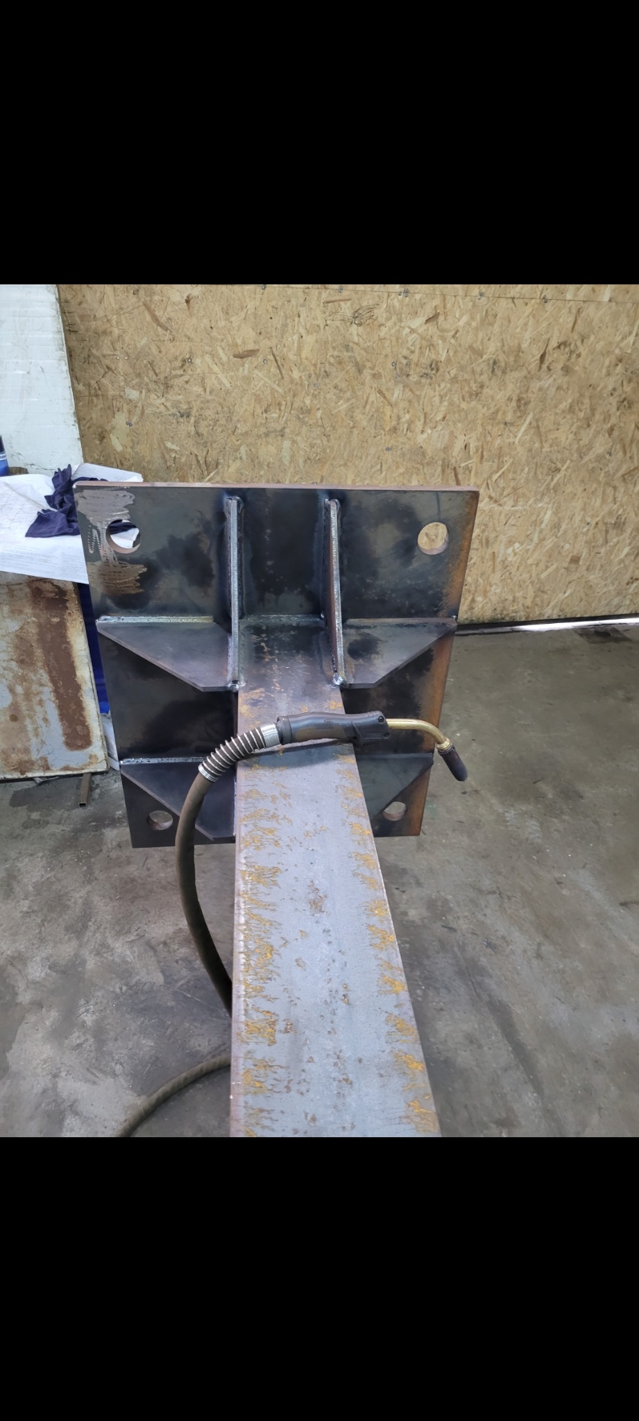 Element konstrukcji stalowej