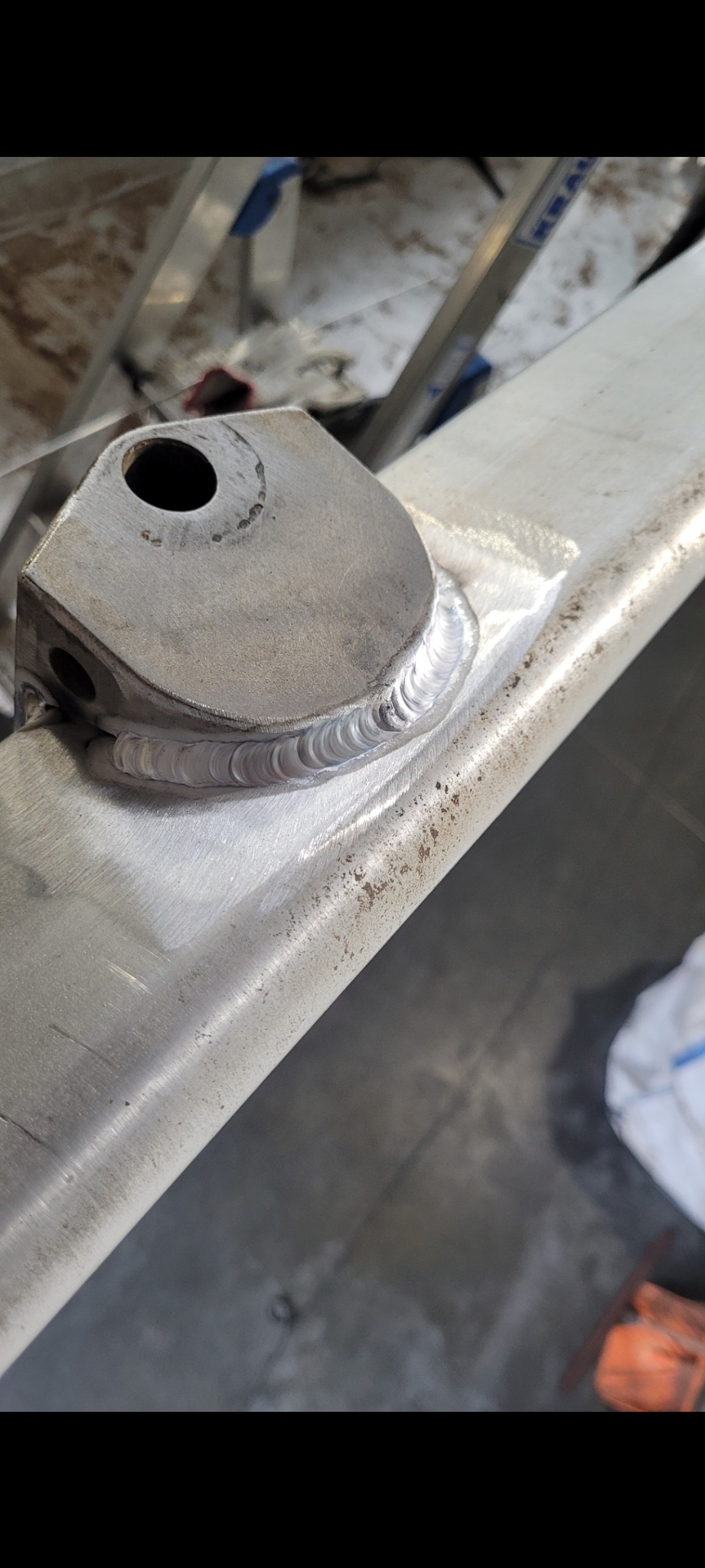 Uchwyty aluminiowe od naszego ciężarowej