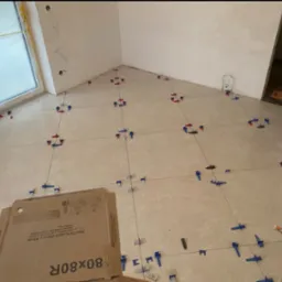 Gres 80x80 ułożony w caro