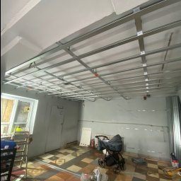 Sufity podwieszane i przedścianki g-k 