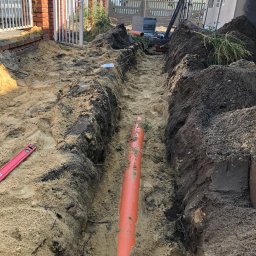 Rozbiórki budynków Laski 4