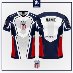 JUST U SPÓŁKA Z OGRANICZONĄ ODPOWIEDZIALNOŚCIĄ - Koszulka sportowa z nadrukiem Flying Falcons, widok z przodu i z tyłu. Biało-granatowo-czerwona kolorystyka, logo drużyny i miejsce na nazwisko gracza. Grafika w ramce.