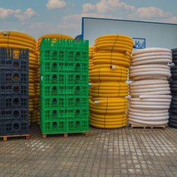 Rury, studzienki, systemy odwodnień, Oczyszczalnie ścieków, Zbiorniki na deszczówkę, Studnie wodomierzowe, Spawanie tworzyw sztucznych z PP i PE. Rury drenarskie od DR50 do DR 200. Usługi Melioracji, Drenaż Rzgów. Sprawdzone rozwiązania dla domu i firmy.