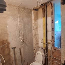 Układanie paneli Bielawa 2