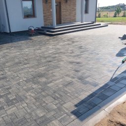 Układanie kostki brukowej Nowe Miasto 2